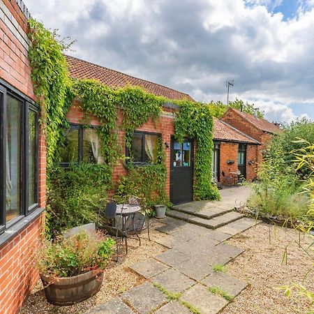 The Orangery - Bnb Suites Thurning  エクステリア 写真